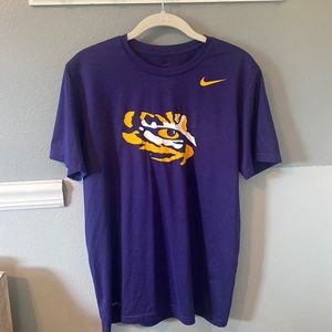 LSU Tigers Nike T and **free koozie      #51